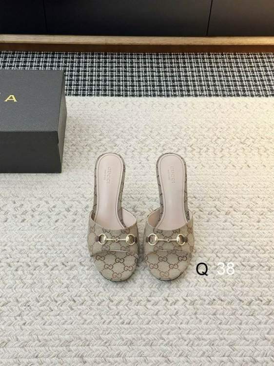 Picture of Gucci Shoes _SKUGuccisz35-4086919.5CMLY0505